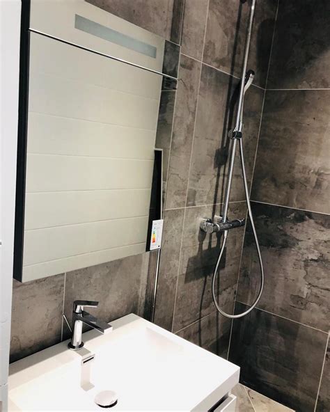 Welche farben darf ich fürs bad nutzen, worauf muss ich beim streichen achten? Fertigstellung: komplette Renovierung des Badezimmers ...