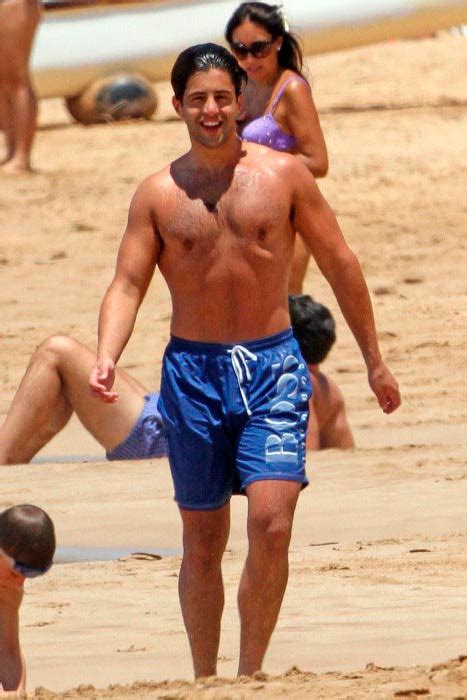 He was seen shirtless and with a mystery. Josh Peck Height Weight Body Statistics Biography - Healthy Celeb