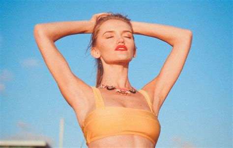 The laser hair removal devices in this article are. Are At-Home Laser Hair Removal Devices Too Good To Be True ...