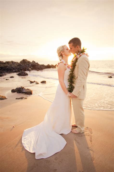 Myrtle beach and the grand strand provides the perfect backdrop for an unforgettable wedding. Exotic Beach Wedding in Maui