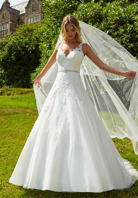 Its recycle your wedding page, which operates securely in conjunction with paypal, provides a helpful venue for not only selling your wedding gown but also for selling wedding décor, party favors, paper goods, and more. Caprice Wedding Dress from Romantica - hitched.co.uk