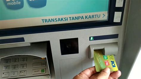 Pertanyaan seputar atm dan kartu debit. Cara mengambil uang di ATM dengan mudah dan tepat - YouTube