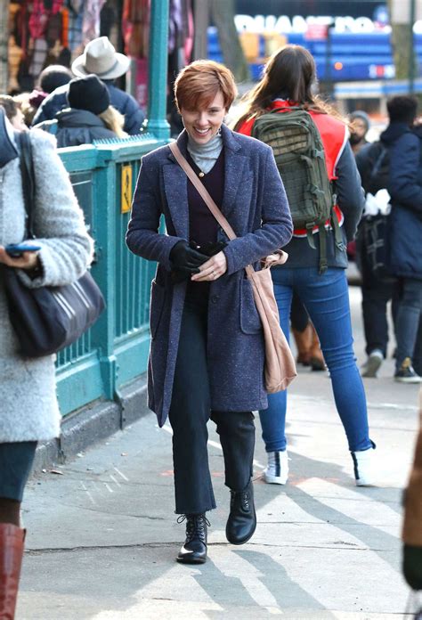 Последние твиты от ylva johansson (@ylvajohansson). Scarlett Johansson Exits a Brooklyn Train Station while ...