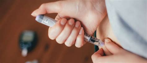 Efek Samping Suntik Insulin | Guesehat