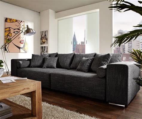 Der große vorteil des ecksofas ist es, dass es den zur verfügung stehenden raum gekonnt ausnützt und so auch in kleinen wohnungen platz schafft, der sonst vielleicht ungenutzt bleiben würde. Big-Sofa Marbeya 290x110 Schwarz mit Schlaffunktion (mit ...