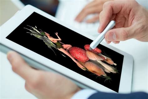 It's free to download, but most of its tools are unlocked through the premium pro features, which cost $10. Best Drawing Apps For Ipad