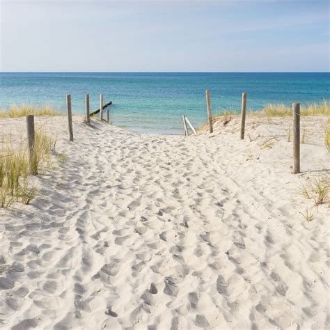 Wir übernehmen den kompletten service, sodass ihre gäste während der saison. Hotel - Hotel Meerzeit Binz auf Rügen an der Ostsee