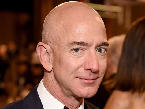 Maar hoeveel vermogen heeft jeff bezos precies? Jeff Bezos Vermögen: So reich ist der Amazon-Chef wirklich ...