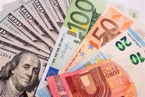 Курс валют 20 січня 2021 - актуальний курс долара та євро сьогодні — УНІАН