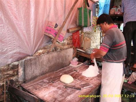 Sekarang teman masak bisa bikin sendiri di rumah pake resep ini. Resep Bolang Baling Semarang / Rasanya yang manis dan enak membuat banyak orang yang menyukainya ...