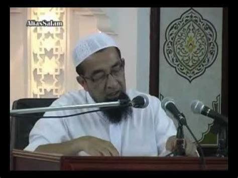 Check 'mazi' translations into english. Solat Guna Kain Ada Kesan AIR MAZI - Ustaz Azhar Idrus ...
