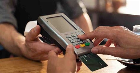 How does a merchant account work? Credit Card Merchant Services Vs Payment Gateways: The Truth