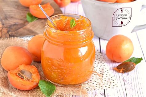 In seguito, ai fichi viene aggiunto poco zucchero, il minimo possibile che permetta la mia conservazione, e la pectina di frutta, estratta da mele o agrumi che, oltretutto, aiuta la digestione ed è un addensante naturale. Marmellata di albicocche con poco zucchero - Marmellata ...