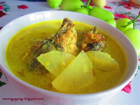 Pastikan ikan tongkol yang ingin buat gulai itu segar dan tidak busuk. mamayayang's blog: Gulai Ikan Tongkol Lobak Putih..