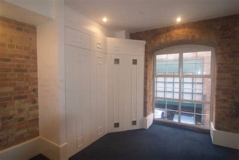 Spotahome visits and verifies the property for you: 2 Bedroom Flat to Rent in Poplar, E14 - The Online Letting ...
