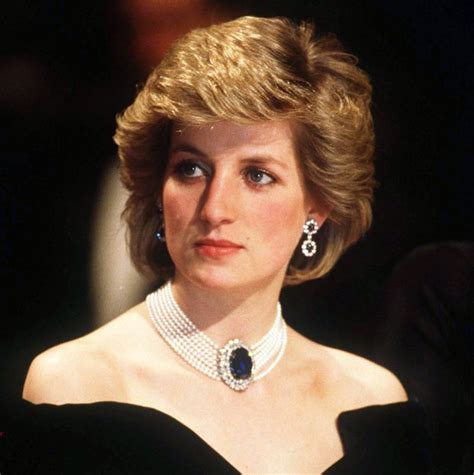 Diana, princess of wales), урождённая диана фрэнсис спенсер (англ. Lady Diana n'a pas été assassinée - Marie Claire