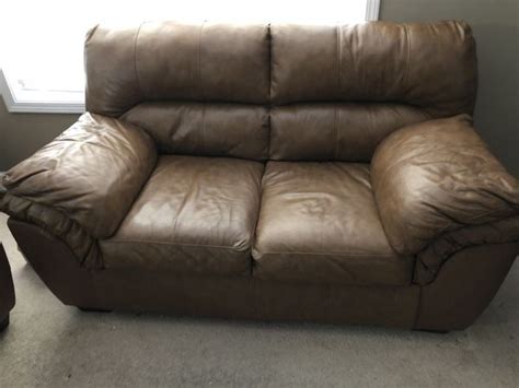 My family home furnishings, located in oak grove and clarksville serves the surrounding area with high quality furniture, appliances and electronics at unbeatable prices. Best 10+ of Clarksville Tn Sectional Sofas