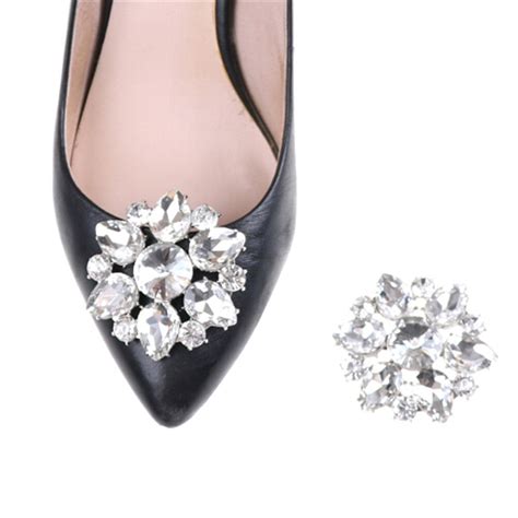 Pom pom shoe clips, $9.99 at amazon. 1 Pcs Bridal Wedding Shoes Clips Decorative Shop Shoe ...