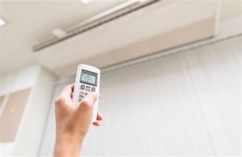 Pada remote ac sharp, pengaturan tombol swing dengan mode pause masih terbagi lagi menjadi dua jenis. Perbedaan Mode Cool Dan Dry Pada Ac - Tips Membedakan