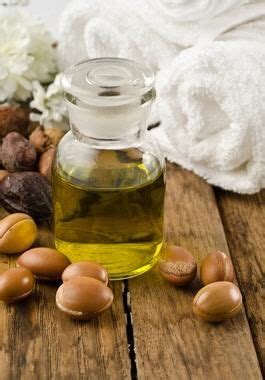 Its natural properties are a tremendous boon for a scalp plagued by dandruff and irritation. Is Argan Oil Really Good For Your Hair? Pin now read later ...