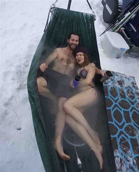 You could even dig a hole in the ground to build a temporary hot tub right in the sand (or in the snow) by securing the hammock within the hole. Hydro Hammock - NoveltyStreet