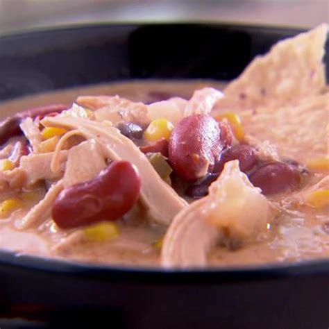 Trisha yearwood chicken tortilla soup / have a recipe of your own to share? Chicken Tortilla Soup by Trisha Yearwood via Boomama