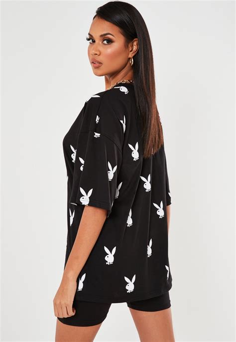 playboy-x-missguided-black-repeat-print-oversized-t-shirt-missguided