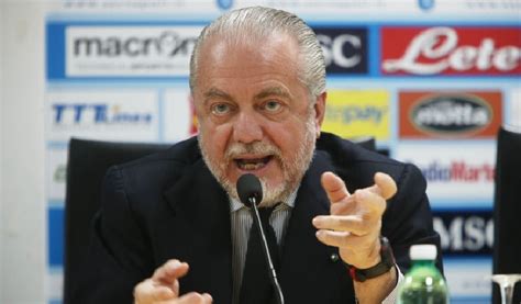 The age of jupiter goes from 50 to 55 or even 70 years old. De Laurentiis all'attacco: "Abbiamo tutti contro, la Juve ...