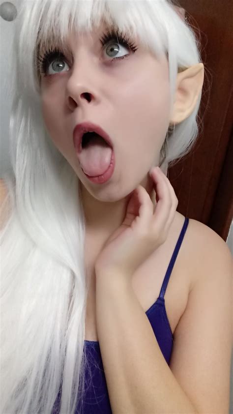 Apparently she gets more hair in her mouth than cock. The #1 Ahegao Faces of Real Girls