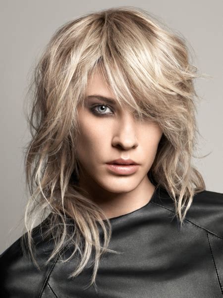 Rather than continually battling this issue, consider grasping it with a blunt and messy cut. Pictures : Best Hairstyles for Fine Thin Hair with Bangs ...