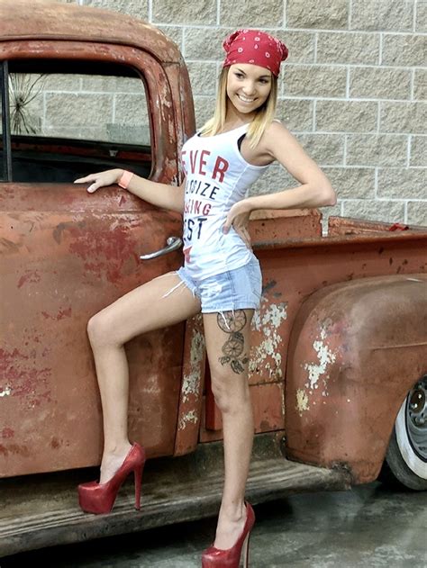 Bekijk onze fort smith arkansas selectie voor de allerbeste unieke of custom handgemaakte items uit onze prints shops. Bryanna Medinas, Model, Fort Smith, Arkansas, US