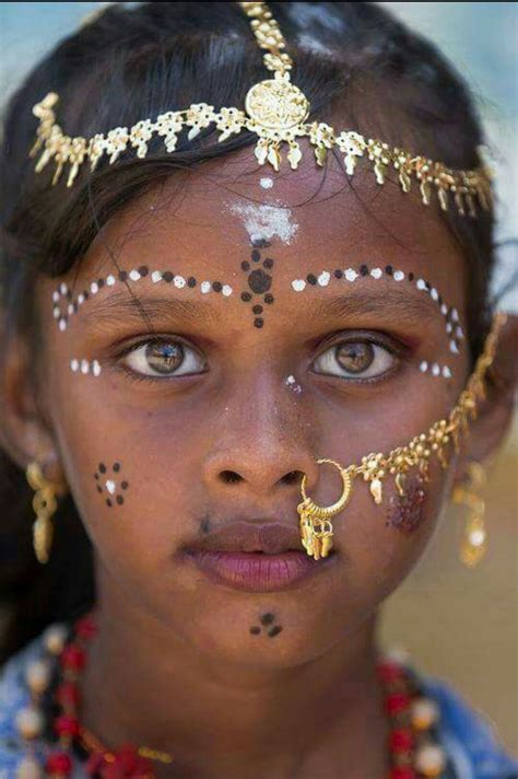 We are an authentic indian cuisine located in coralville. Pin van Mery Rey op Rostros del Mundo | Wereldculturen ...