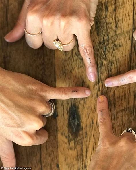 The avengers cast got matching tattoos! Elsa Pataky gets matching tattoo with Matt Damon's wife ...