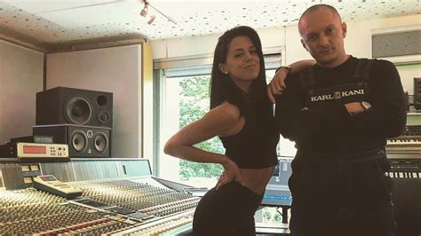 We did not find results for: Schlager-Star Vanessa Mai: Bringt sie bald Hip-Hop-Hit ...