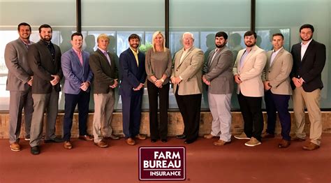 Bekijk een collectie van farmers insurance open first round foto's en redactionele stockafbeeldingen. Meet Our New Agents! - Mississippi Farm Bureau Insurance