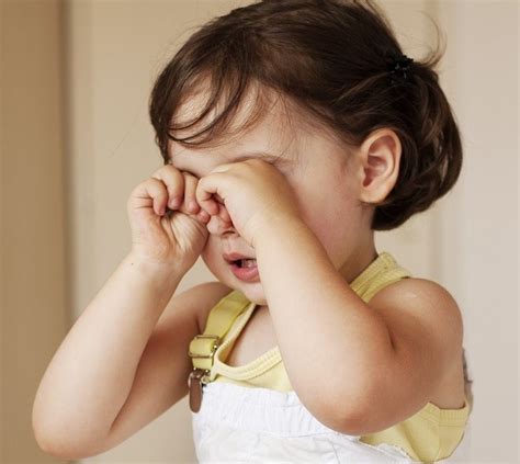 Pink eye is right up there with projectile vomiting and diarrhea on the list of things parents dread. Pink Eye May Be COVID-19 Symptom In Children, Study Shows ...