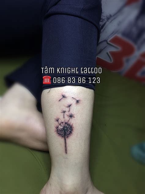 Tattoo mini ở cổ cho nữ. Hình xăm hoa bồ công anh, hình xăm cho nữ, hình xăm mini ...