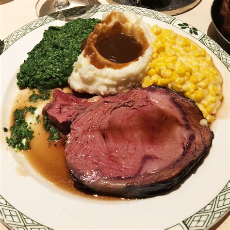Roasted prime rib seared to perfection, served with scalloped potatoes and crispy fried onions. Prime Rib Menu Complimentary Dishes - Holiday Prime Rib ...