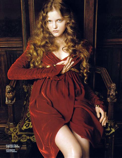 Wow, she looks so vlada in that dress! Swift Unicorn: Vlada Roslyakova for Vogue China January ...