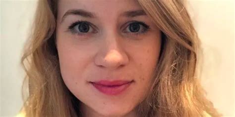 A serving metropolitan police officer who works in the diplomatic protection command in westminster has been arrested on suspicion of murdering missing. Police Haven't Confirmed Sarah Everard's Cause of Death ...