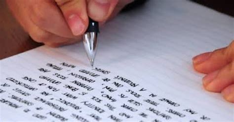 Judul dibuat untuk memudahkan para pencari informasi kalian gak akan bisa bayangkan gimana payahnya aku atur keuanganku. Contoh Essay Beasiswa Unggulan Kemdikbud