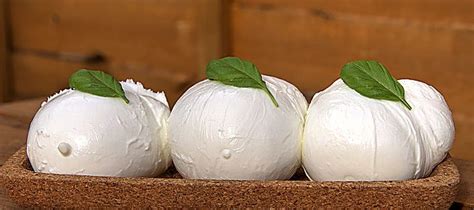Maybe you would like to learn more about one of these? Migliori formaggi italiani 2018. Classifica Italian Cheese ...