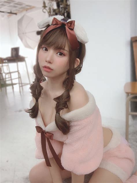 ポスト・コーラス 嬉しくない 悲しくもない 透明な気分 足りない自分 合わす顔もない （ない）ない（ない） 笑えないじゃない. 人気レイヤーえなこ、新しい衣装ブランドのエロ可愛パンツ ...