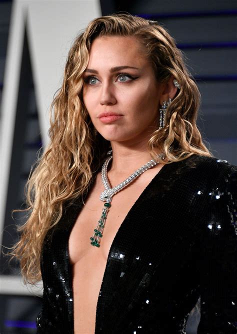 Enter @ your own risk! Miley Cyrus TheFappening Sexy Sideboobs at Oscar Party | # ...