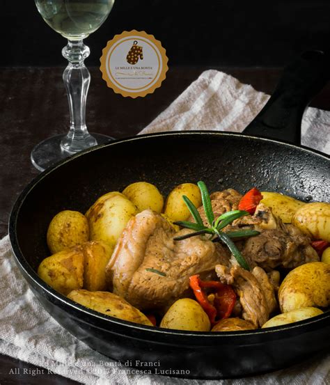 Le patate al forno sono sicuramente il contorno più amato, ma non sono da meno le patate in padella che vi proponiamo qui. Agnello con patate novelle in padella | Ricetta ed ...