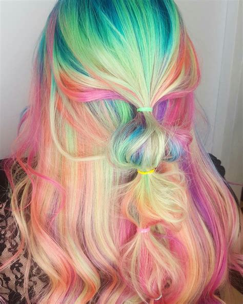 While this seems as though it would be impossible, it isn't so much the color as it is the confidence of the individual wearing the color that makes it unique. Pin by Nonie Chang on Dyed Hair (With images) | Cool hair ...