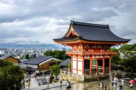 So i'm going to japan in april and was wondering what's a good place to meet 'gaijin hunters' in tokyo. The Ultimate Guide To Getting Laid In Japan | Reborn ...