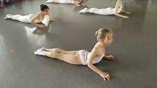 Арсальто, 3 класс. Урок современной хореографии. Разминка. Педагог Шварцман Светлана